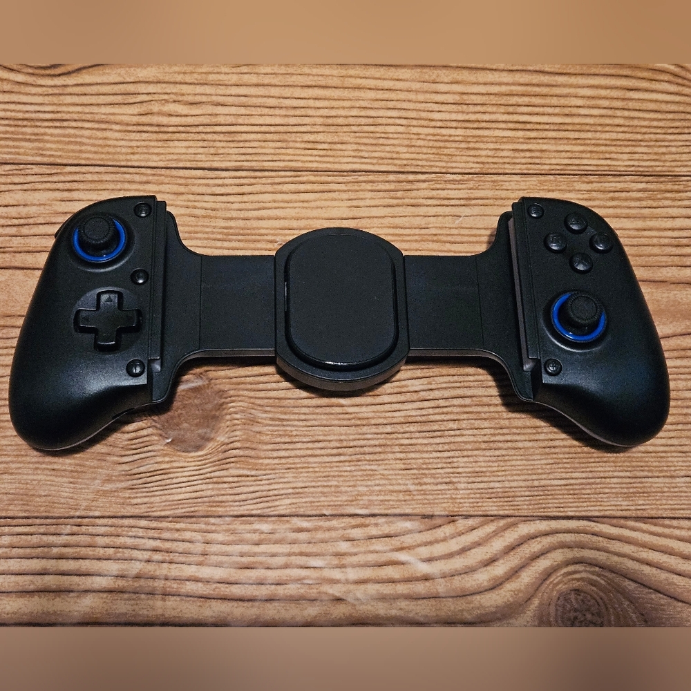 D11 Mobile Gaming Controller Android - Picture 6 of 8
